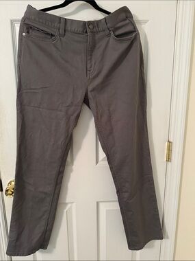 Banana Republic Traveler Slim Fit Pants in Charcoal Gray